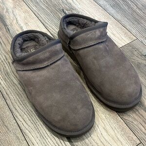 Grey Ugg slipper ultra mini